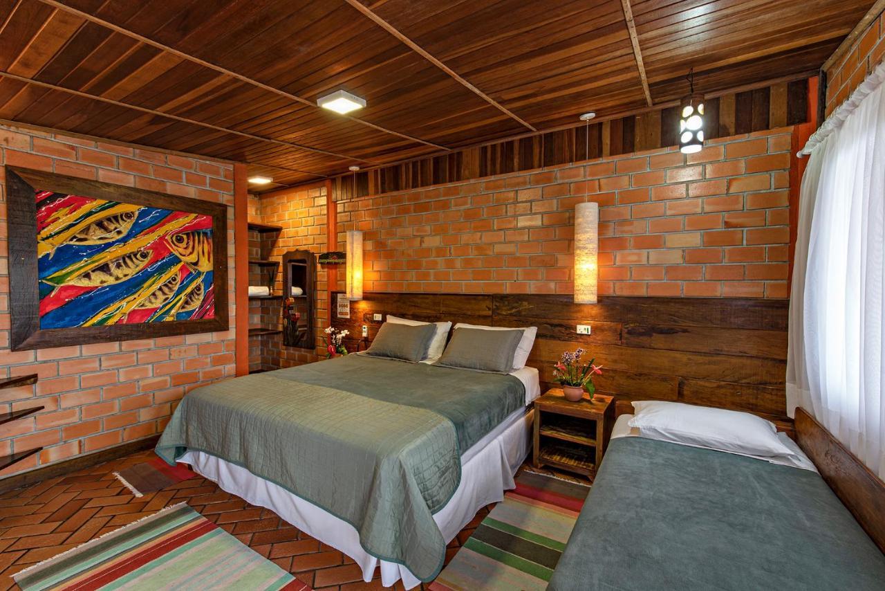 Grajagan Surf Resort Іля-ду-Мел Номер фото