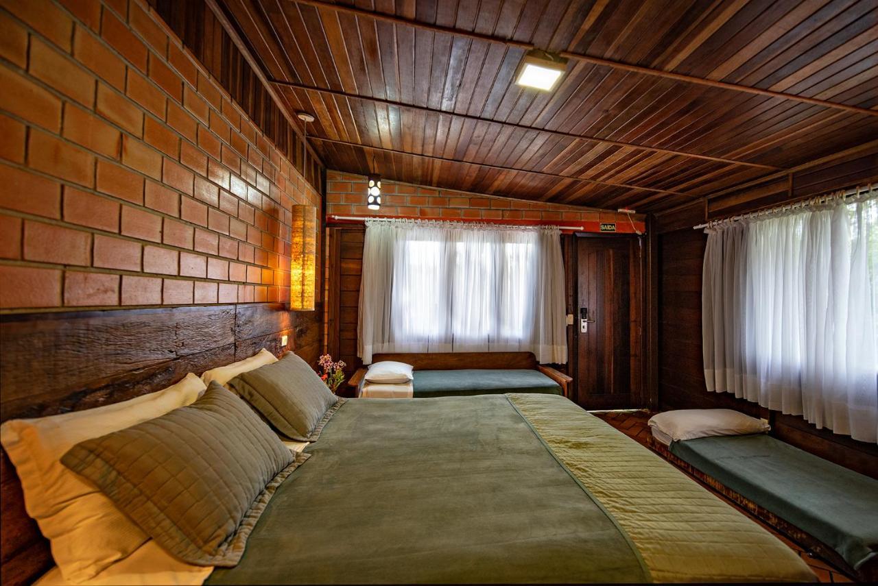 Grajagan Surf Resort Іля-ду-Мел Номер фото